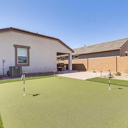 Maricopa Home With Putting Green And Covered Patio! Екстериор снимка